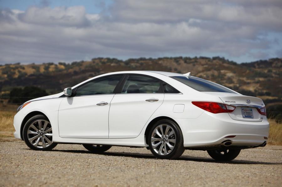  Hyundai Sonata 2.0T 2010 года  (фото 20 из 67)